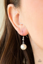 Load image into Gallery viewer, One-WOMAN Show Paparazzi White Necklace