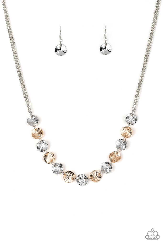 Simple Sheen Paparazzi Silver Necklace