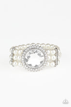 Load image into Gallery viewer, Speechless Sparkle Papazzai White Pearl Bracelet