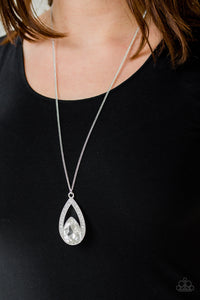 Notorious Noble Paparazzi White Bling Necklace