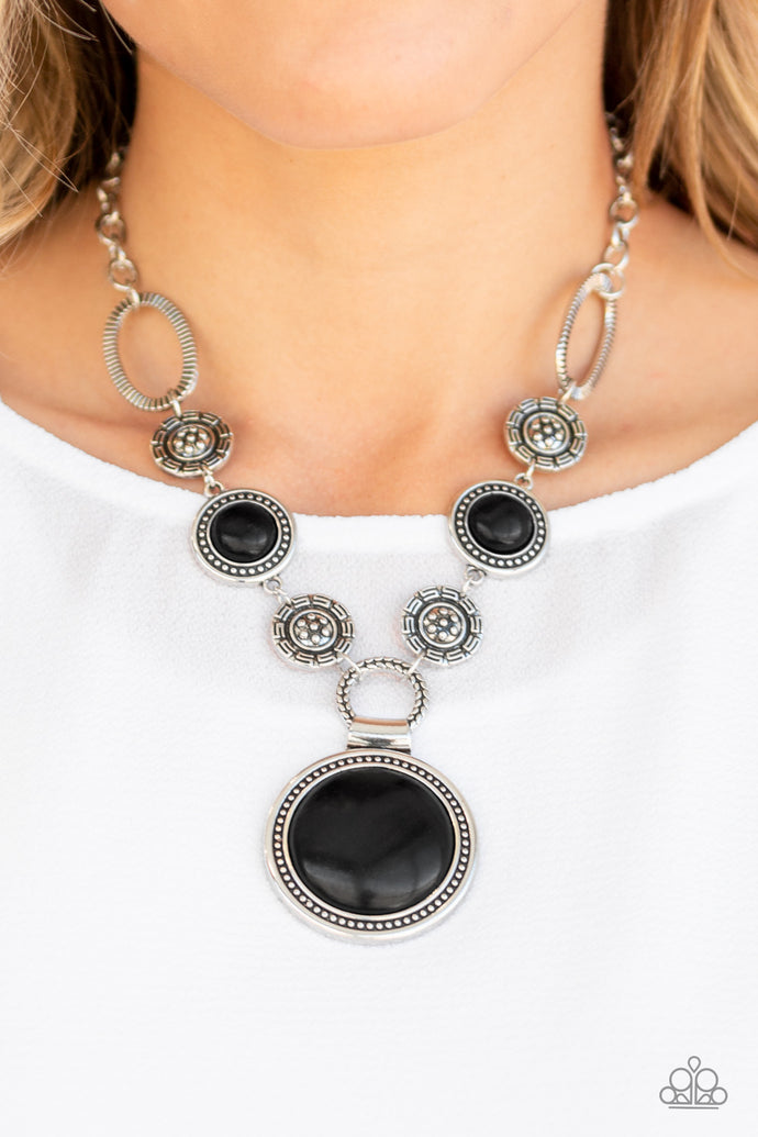 Sedona Drama Paparazzi Black Necklace