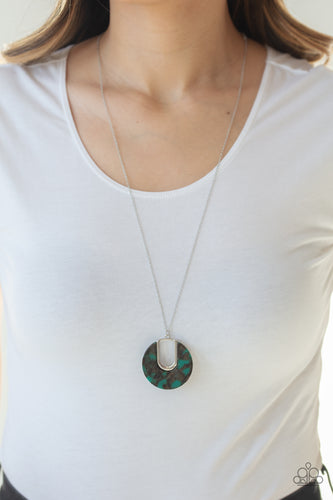Setting The Fashion Paparazzi Green Acrylic Necklace