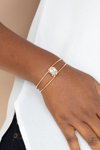GLOW No Mercy - Gold Bling Bracelet