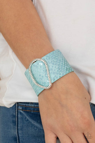 HISS-tory In The Making Paparazzi Blue Bracelet