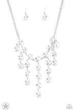 Load image into Gallery viewer, Spotlight Stunner Paparazzi Bling Necklace