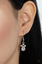 Load image into Gallery viewer, Flawlessly Famous Paparazzi Pink Rhinestone Necklace