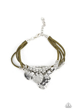 Load image into Gallery viewer, Token Trek Papazzai Green Bracelet