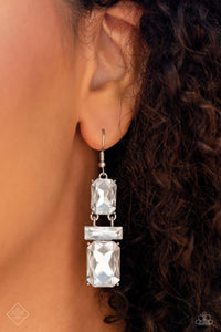 CHAIN Check - White Earrings
