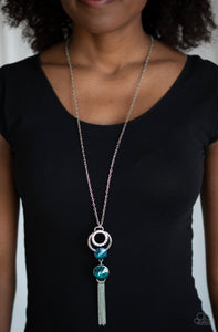 VERY FORT-YOU-NATE PAPARAZZI BLUE BLING NECKLACE
