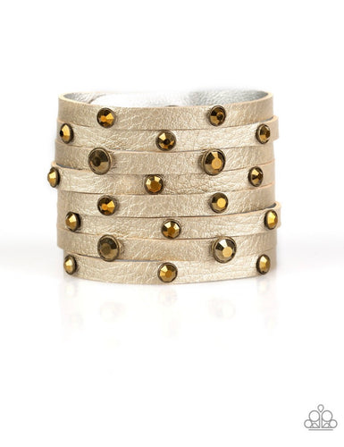 GO-GETTER GLAMOROUS PAPAZZAI BRASS URBAN LEATHER SNAP BRACELET