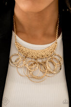 Load image into Gallery viewer, Metro Eclipse Papazzai Gold Necklace