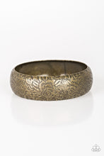 Load image into Gallery viewer, Garden Villa Papazzai Brass Bracelet
