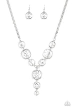 Load image into Gallery viewer, Legendary Luster Papazzai White Bling Necklace