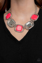 Load image into Gallery viewer, Pucker Up Papazzai Pink Necklace
