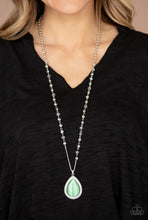 Load image into Gallery viewer, Fashion Flaunt Paparazzi Green Necklace