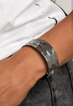 Load image into Gallery viewer, Is It HAUTE In Here? Black Paparazzi Bracelet