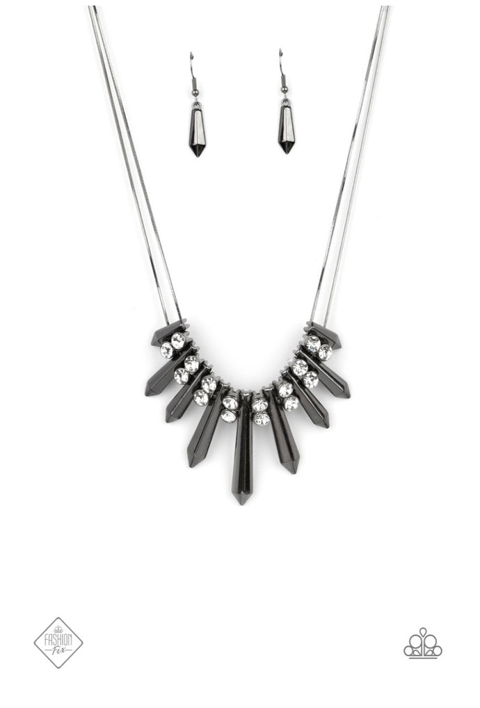 Dangerous Dazzle Papazzai Black Necklace