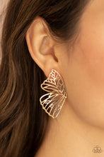Load image into Gallery viewer, Butterfly Frills Papazzai Gold Earrings