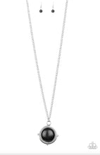 Load image into Gallery viewer, Desert Equinox Papazzai Black Necklace