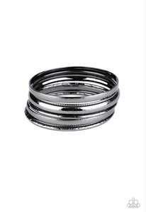 Basic Bauble Papazzai Black Bracelet